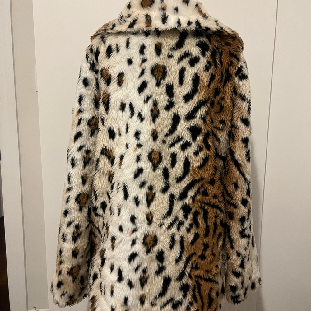 ORIGINAL MOTEL LEOPARD PRINT ROCKSTAR JACKET